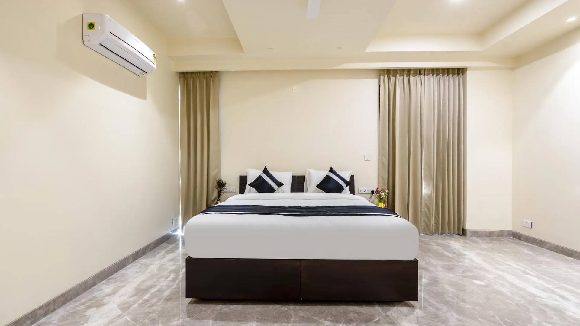 Urban Oasis Modern 3Bhk Apt In Gurgaon I Near Metro 0*,  Индия